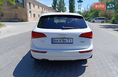 Внедорожник / Кроссовер Audi Q5 2012 в 