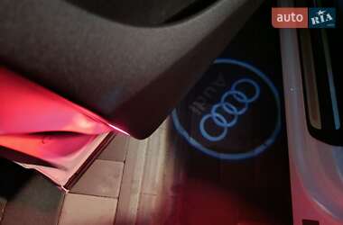 Внедорожник / Кроссовер Audi Q5 2012 в 