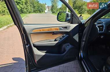 Позашляховик / Кросовер Audi Q5 2014 в 