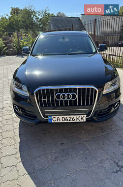 Внедорожник / Кроссовер Audi Q5 2015 в 