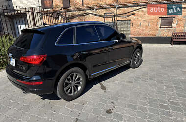 Внедорожник / Кроссовер Audi Q5 2015 в 