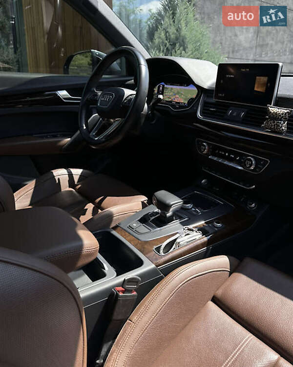 Внедорожник / Кроссовер Audi Q5 2018 в Львове фото 22 Внедорожник / Кроссовер Audi Q5 2018 в Львове