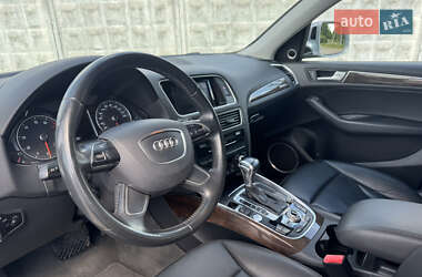 Внедорожник / Кроссовер Audi Q5 2016 в 