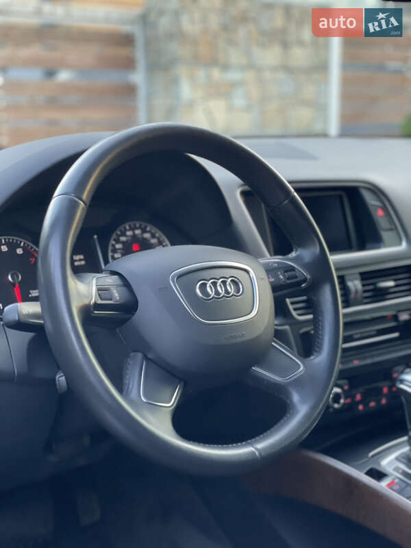 Позашляховик / Кросовер Audi Q5 2013 в Стрию