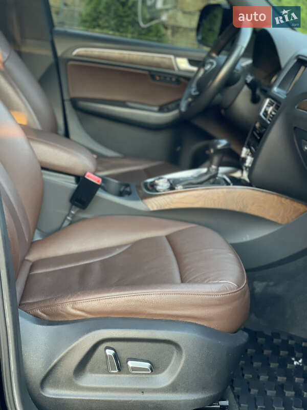 Позашляховик / Кросовер Audi Q5 2013 в Стрию