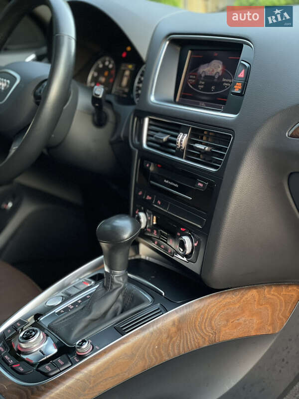 Позашляховик / Кросовер Audi Q5 2013 в Стрию
