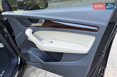 Внедорожник / Кроссовер Audi Q5 2022 в 