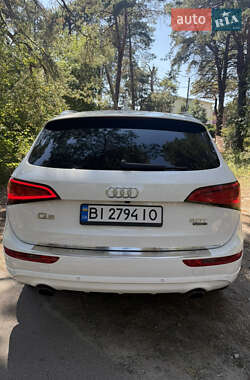 Внедорожник / Кроссовер Audi Q5 2016 в 