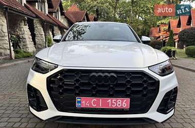 Внедорожник / Кроссовер Audi Q5 2024 в 