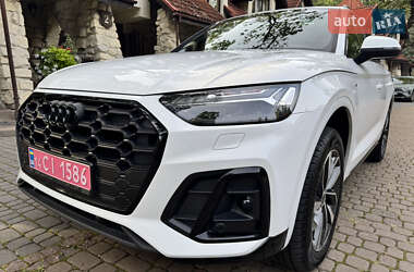 Внедорожник / Кроссовер Audi Q5 2024 в 
