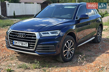 Позашляховик / Кросовер Audi Q5 2018 в Коростені