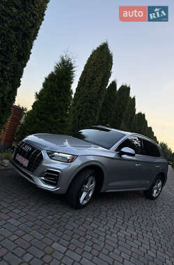 Внедорожник / Кроссовер Audi Q5 2020 в 
