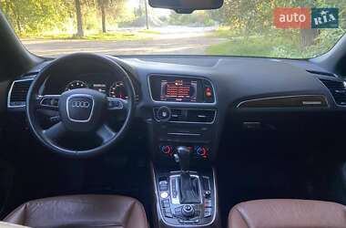 Внедорожник / Кроссовер Audi Q5 2012 в 