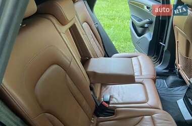 Внедорожник / Кроссовер Audi Q5 2012 в 