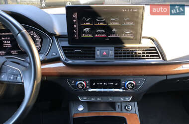 Внедорожник / Кроссовер Audi Q5 2023 в 