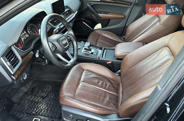 Внедорожник / Кроссовер Audi Q5 2020 в 