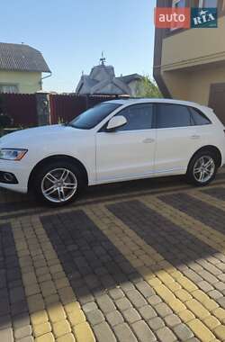 Позашляховик / Кросовер Audi Q5 2014 в 