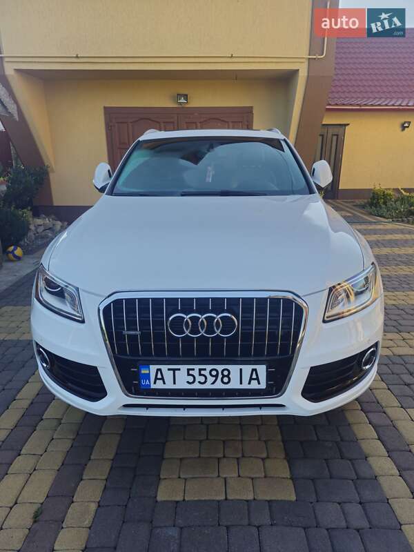 Позашляховик / Кросовер Audi Q5 2014 в 
