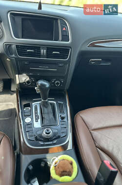Позашляховик / Кросовер Audi Q5 2012 в 