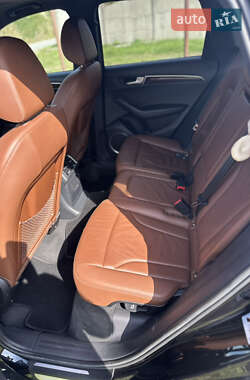 Позашляховик / Кросовер Audi Q5 2012 в 