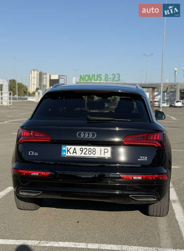 Позашляховик / Кросовер Audi Q5 2017 в Києві