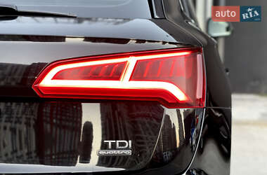 Внедорожник / Кроссовер Audi Q5 2017 в 