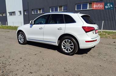 Внедорожник / Кроссовер Audi Q5 2015 в 