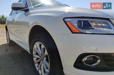 Внедорожник / Кроссовер Audi Q5 2015 в 