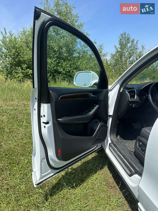 Внедорожник / Кроссовер Audi Q5 2012 в Трускавце