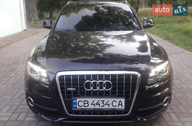 Внедорожник / Кроссовер Audi Q5 2010 в 