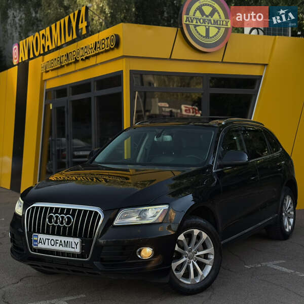 Позашляховик / Кросовер Audi Q5 2013 в 