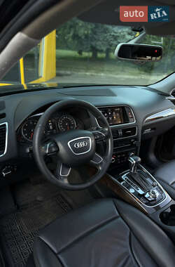 Позашляховик / Кросовер Audi Q5 2013 в 