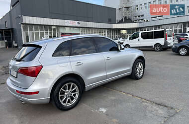 Позашляховик / Кросовер Audi Q5 2010 в 