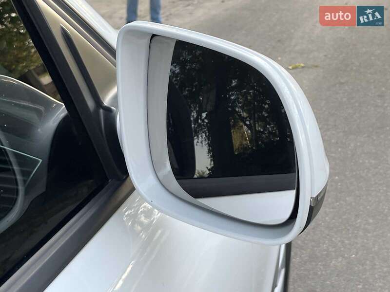 Внедорожник / Кроссовер Audi Q5 2011 в Киеве