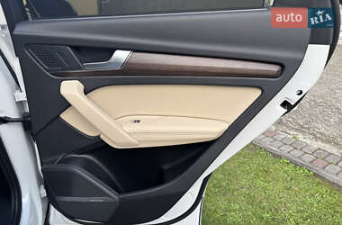 Внедорожник / Кроссовер Audi Q5 2023 в 