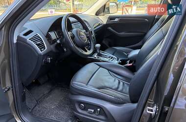 Внедорожник / Кроссовер Audi Q5 2012 в 