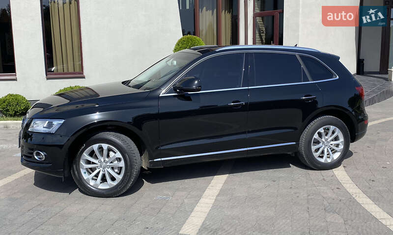 Внедорожник / Кроссовер Audi Q5 2015 в Стрые