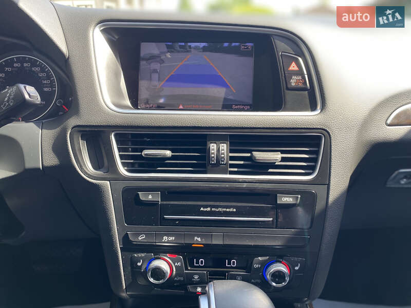 Внедорожник / Кроссовер Audi Q5 2015 в Стрые
