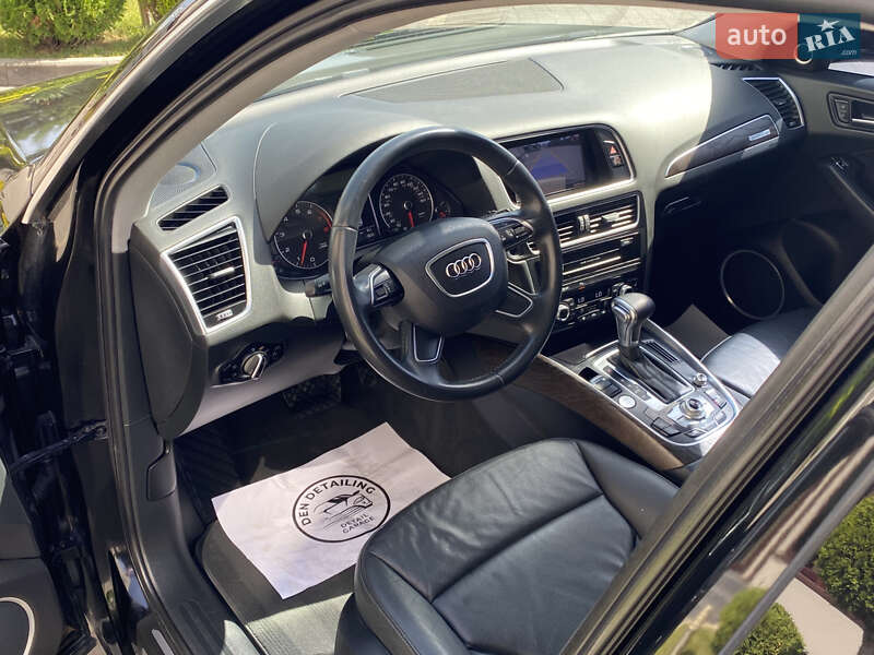 Внедорожник / Кроссовер Audi Q5 2015 в Стрые