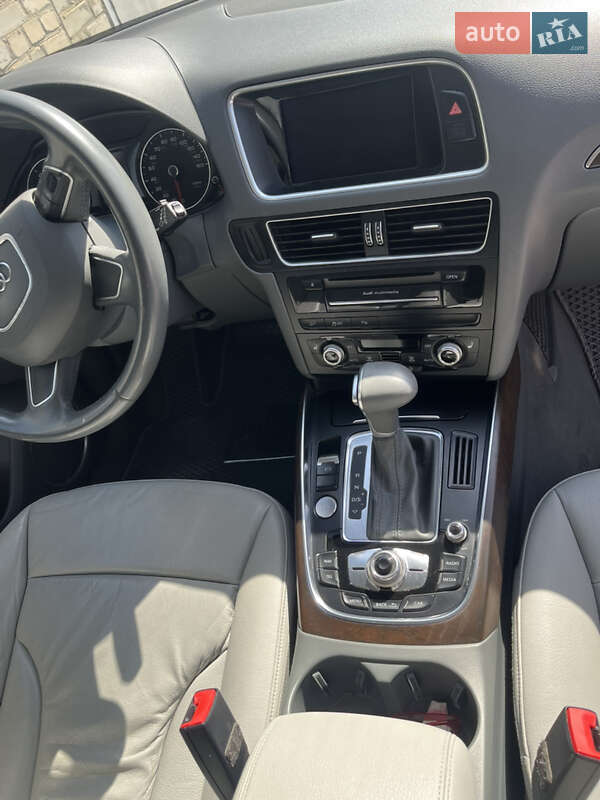 Внедорожник / Кроссовер Audi Q5 2015 в Харькове