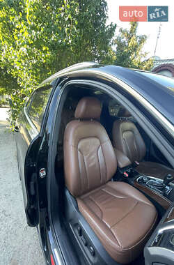 Внедорожник / Кроссовер Audi Q5 2012 в 