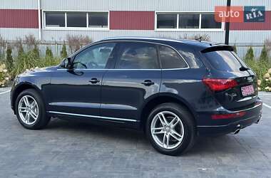 Внедорожник / Кроссовер Audi Q5 2012 в 