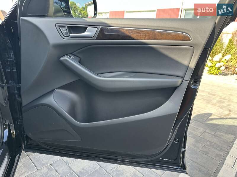 Внедорожник / Кроссовер Audi Q5 2012 в Луцке