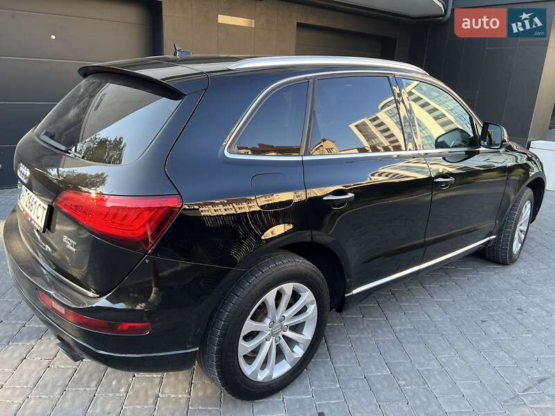 Позашляховик / Кросовер Audi Q5 2014 в Івано-Франківську