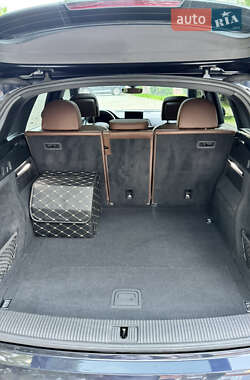 Внедорожник / Кроссовер Audi Q5 2018 в 