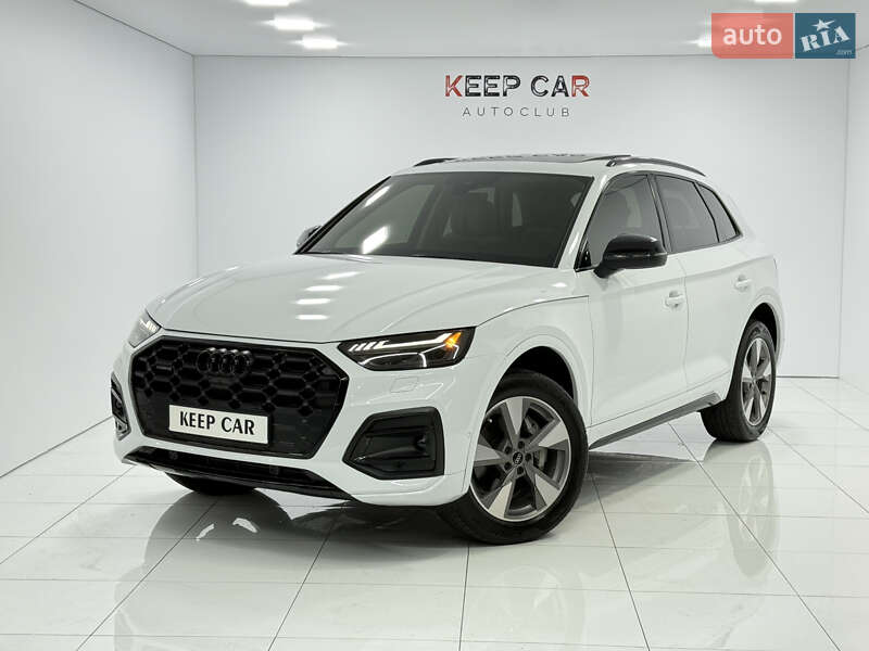 Внедорожник / Кроссовер Audi Q5 2023 в 