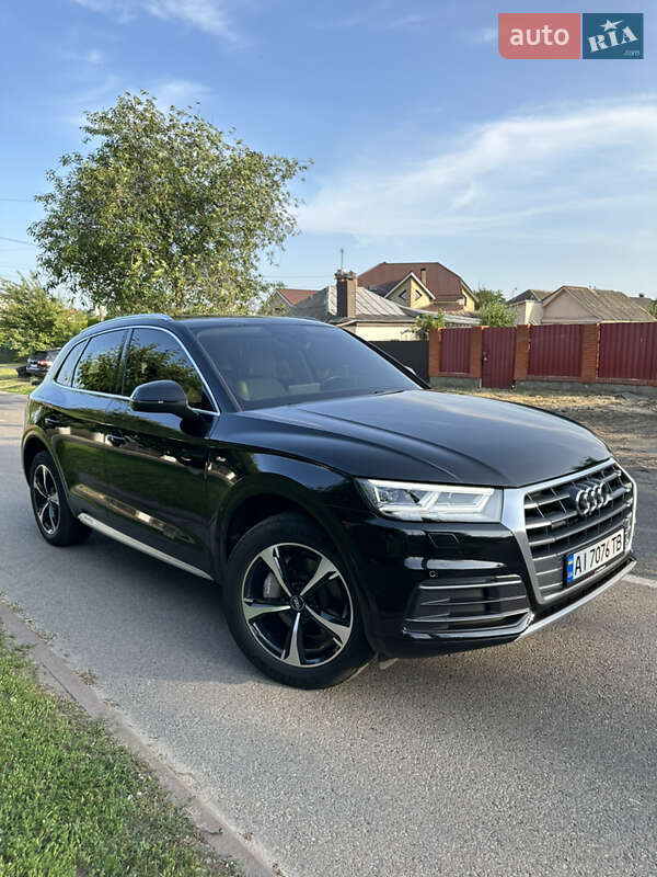 Позашляховик / Кросовер Audi Q5 2017 в Черкасах