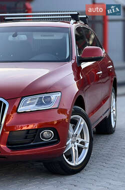 Внедорожник / Кроссовер Audi Q5 2015 в 