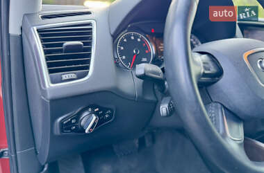 Внедорожник / Кроссовер Audi Q5 2015 в 