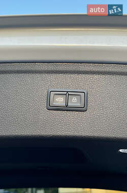 Внедорожник / Кроссовер Audi Q5 2023 в 